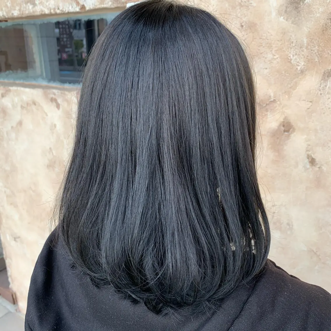 カラー 黒髪 ブルーカラー ブルーブラック 艶カラー/ Nanamiのヘアスタイル