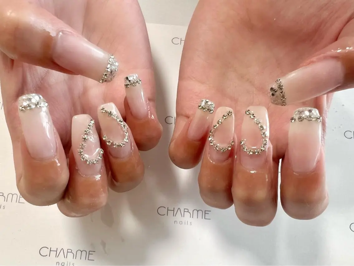 ネイル ハート 春ネイル ハンドネイル CHARME 🤎〔RINA〕のネイルデザイン