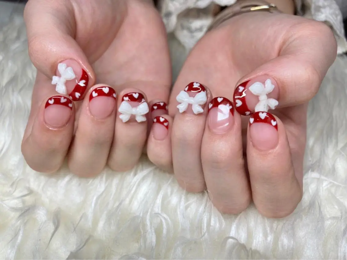 ネイル フレンチネイル ジェルネイル パラジェル 冬ネイル Nail&eye Belire 新宿のネイルデザイン