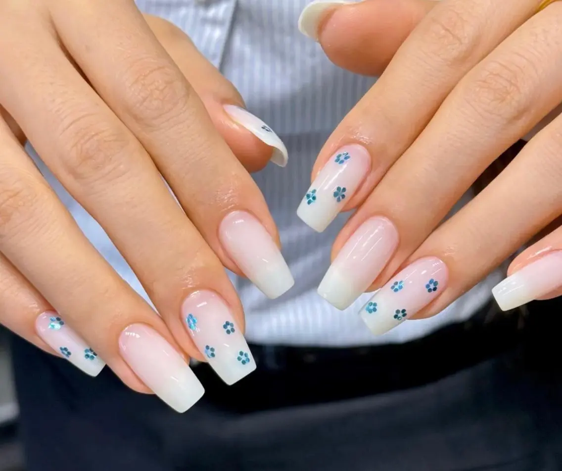 ネイル ハンドネイル ハンドケア 🍑 momo_nailのネイルデザイン
