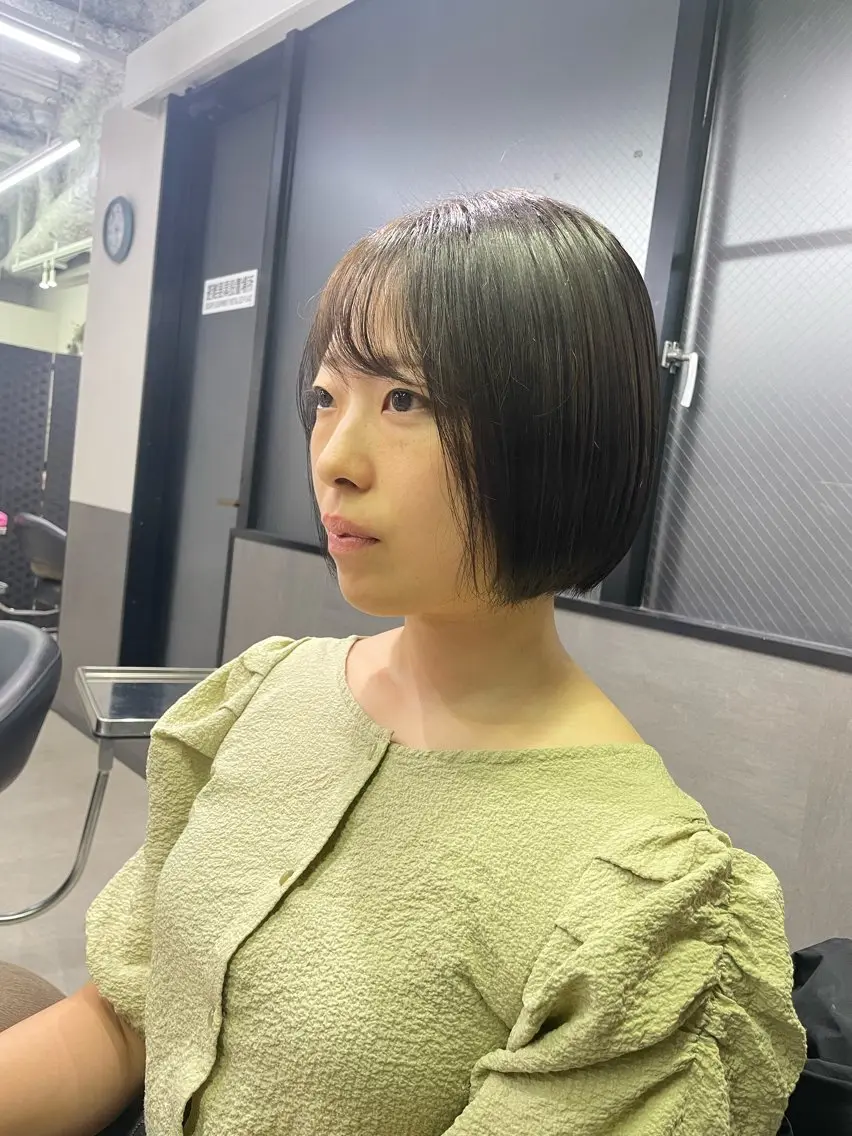 ミディアム 韓国風くびれヘア/ 小顔レイヤー🧿小林のヘアスタイル