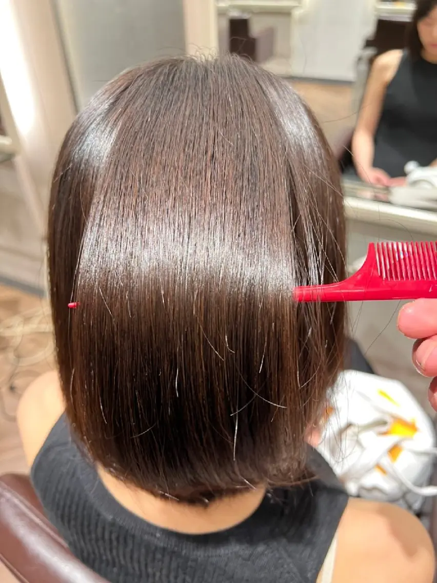 ショート 縮毛矯正 中高下 由真のヘアスタイル