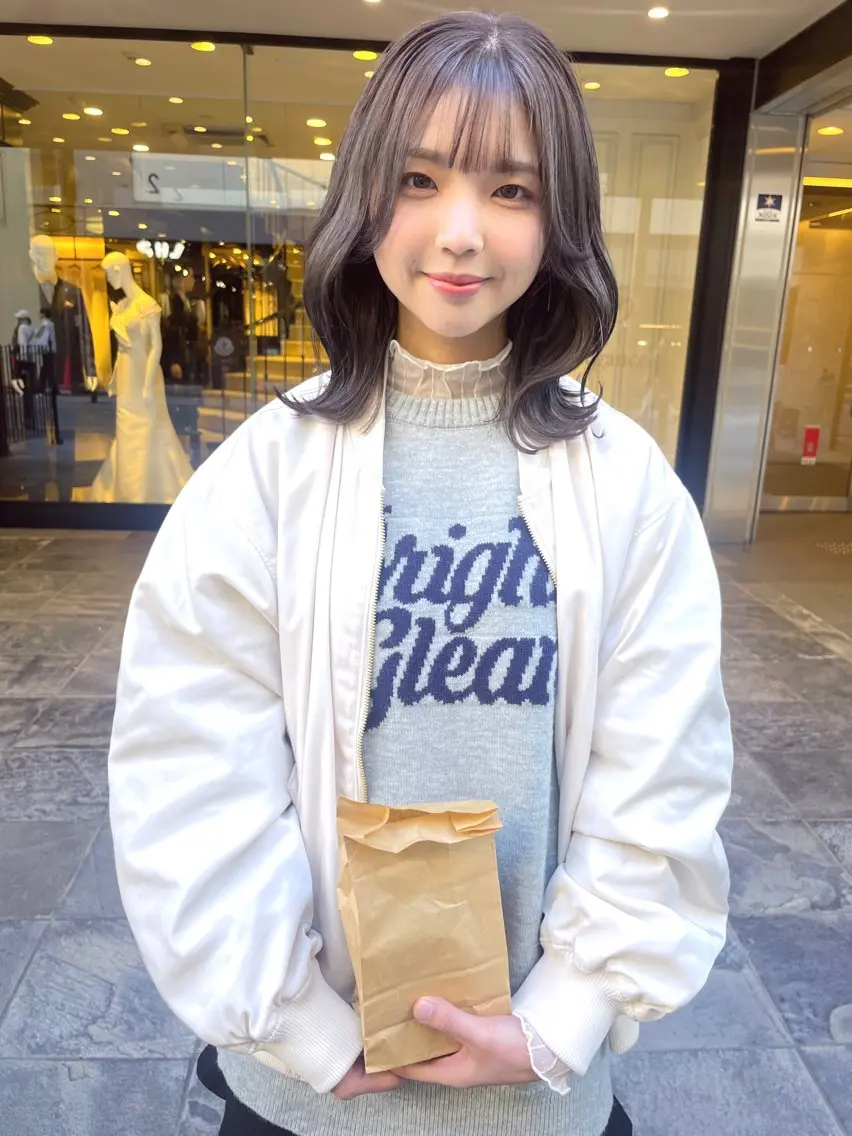 ミディアム カット ヘアカラー 🌸インナーカラー 🌸藤井春華のヘアスタイル