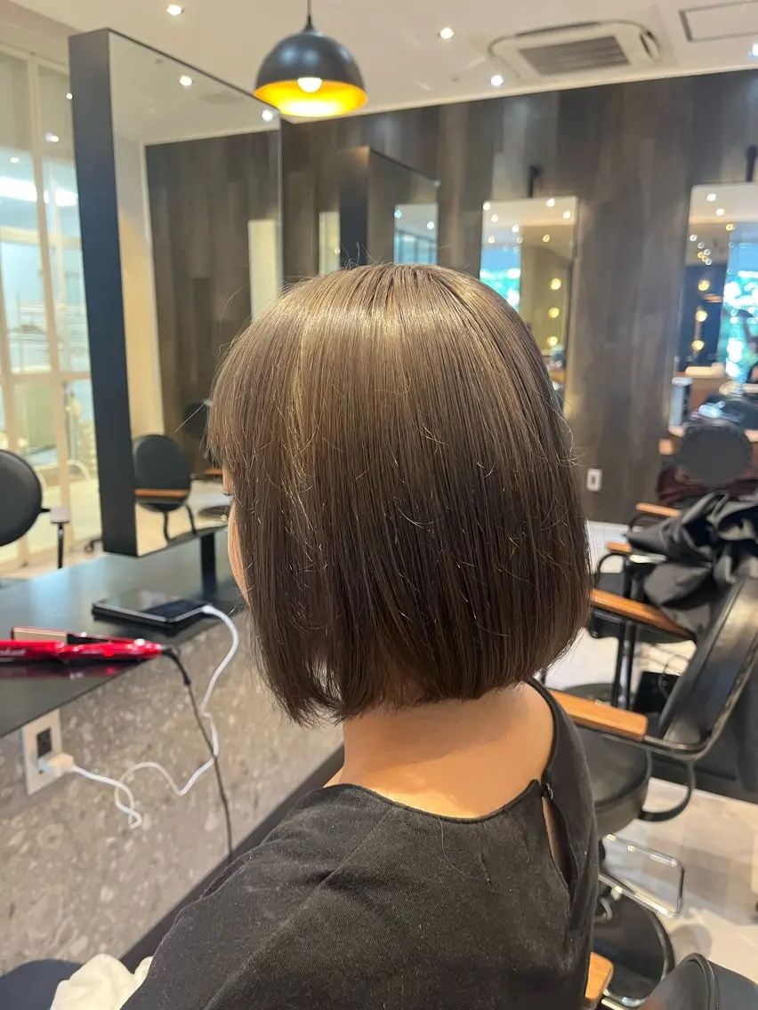 ショート アッシュ アッシュグレー 韓国ヘア🇰🇷/ みずき/レイヤーのヘアスタイル