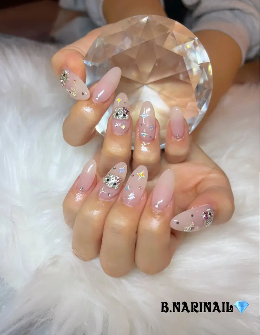 ネイル b.nari nailのネイルデザイン