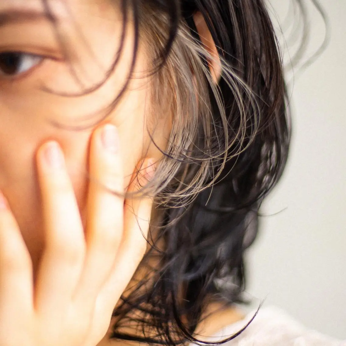 ショート ショートボブ ショートレイヤー ハンサムショート ベリーショート アッシュ 🌈圧倒的デザイン力 内井省吾のヘアスタイル