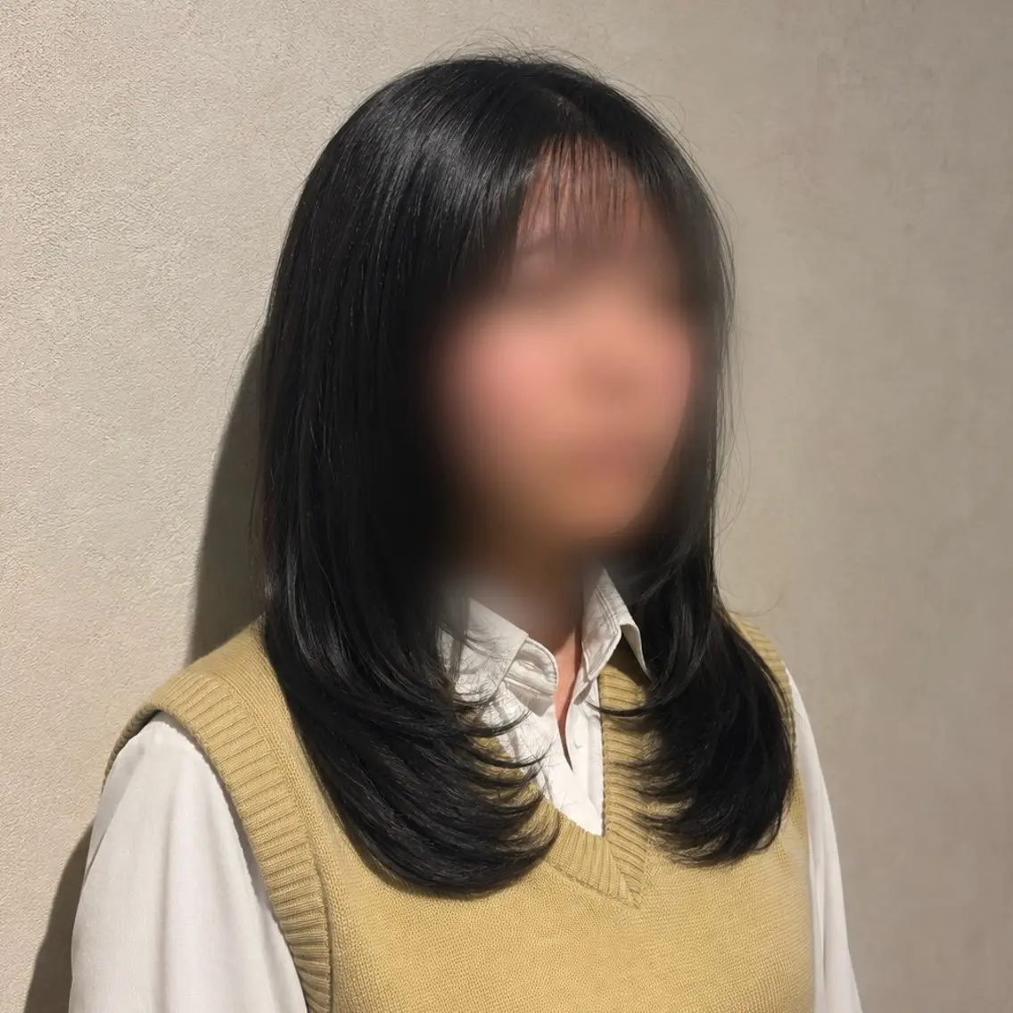 ロング ササキ アズミのヘアスタイル