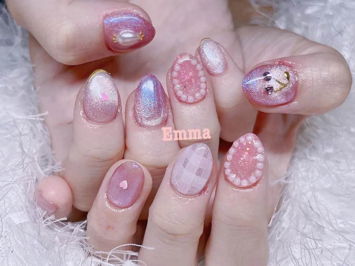 ネイル ISA_ BELLAのネイルデザイン