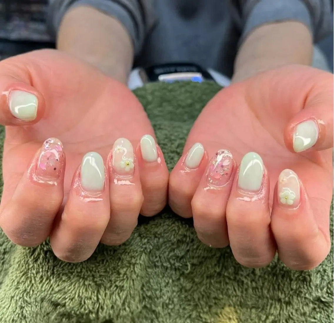 ネイル ハンドネイル フットネイル MHR nailのネイルデザイン