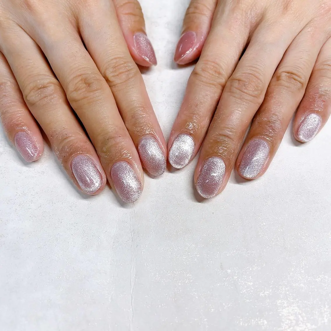 ネイル オーロラネイル フラワーネイル フットネイル フレンチネイル ジェルネイル ハンドネイル mogunail &blowのネイルデザイン