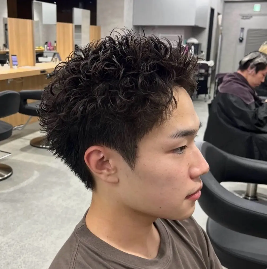 ショート カラー パーマ メンズ カット パーマ 🔥メンズ 特化🔥菊水皐暉🔥のヘアスタイル