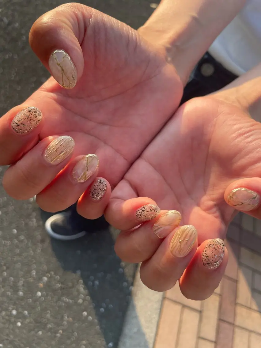 ネイル ニュアンスネイル 佐々木 彩のネイルデザイン
