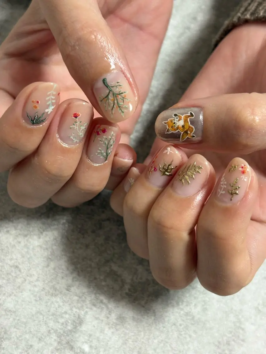 ネイル FIORITURA Maikoのネイルデザイン