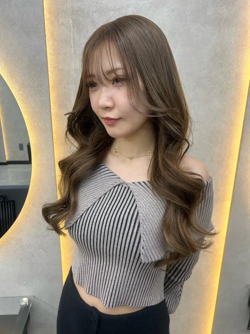 セミロング ヘアカラー トリートメント 垢抜け🪄透明感✨ ブリーチ特化のヘアスタイル