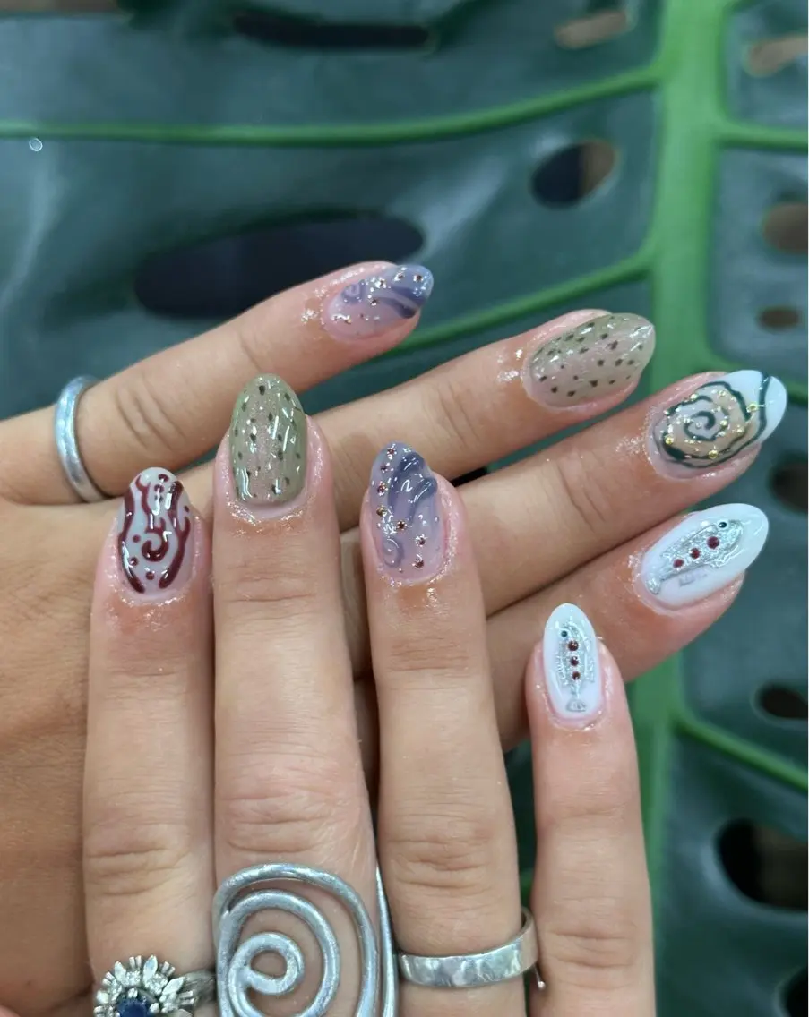 ネイル Iconic Nailのネイルデザイン
