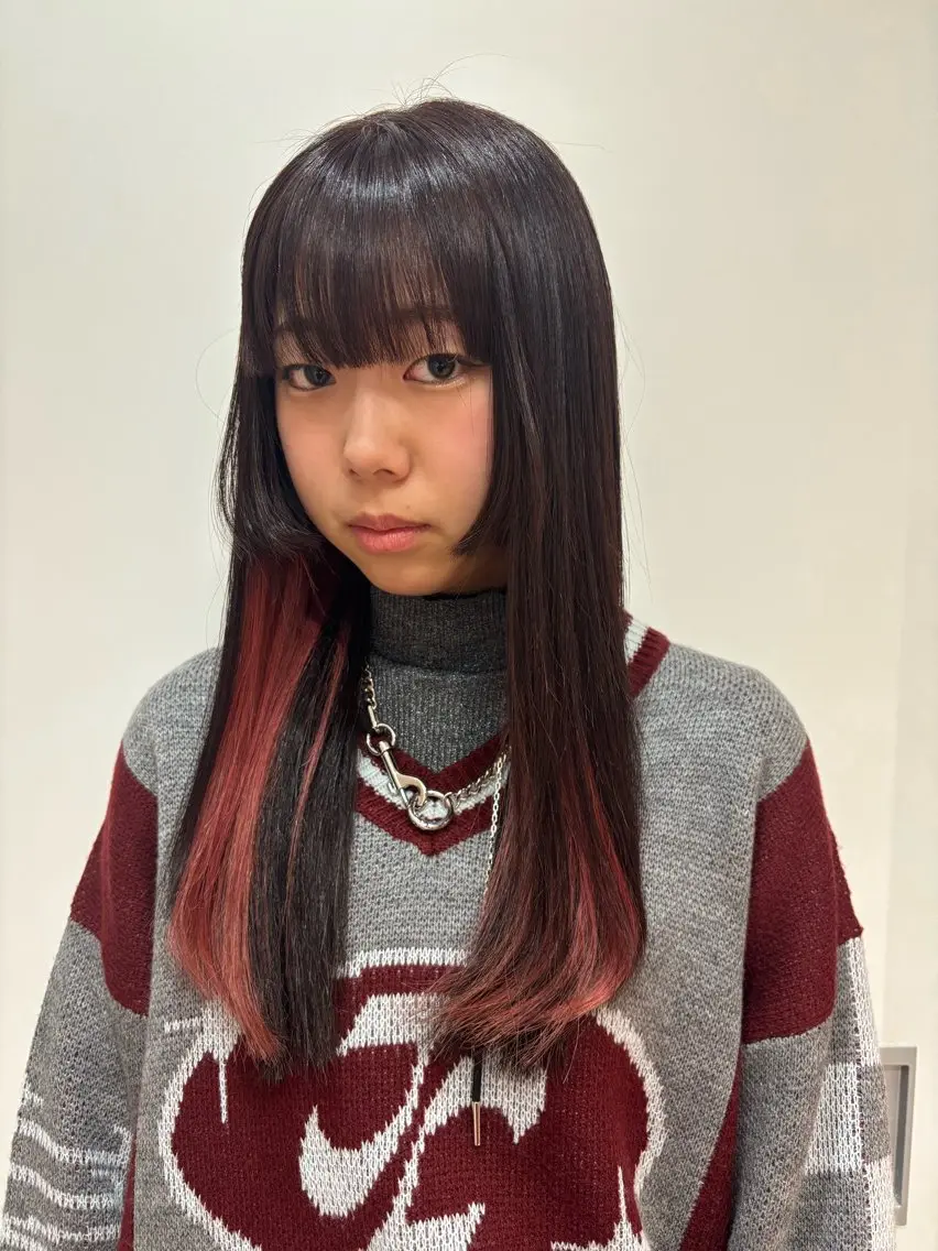 ロング カラー ブリーチ デザインカラー インナーカラー 似合わせレイヤー/ Wカラー🧸こころのヘアスタイル