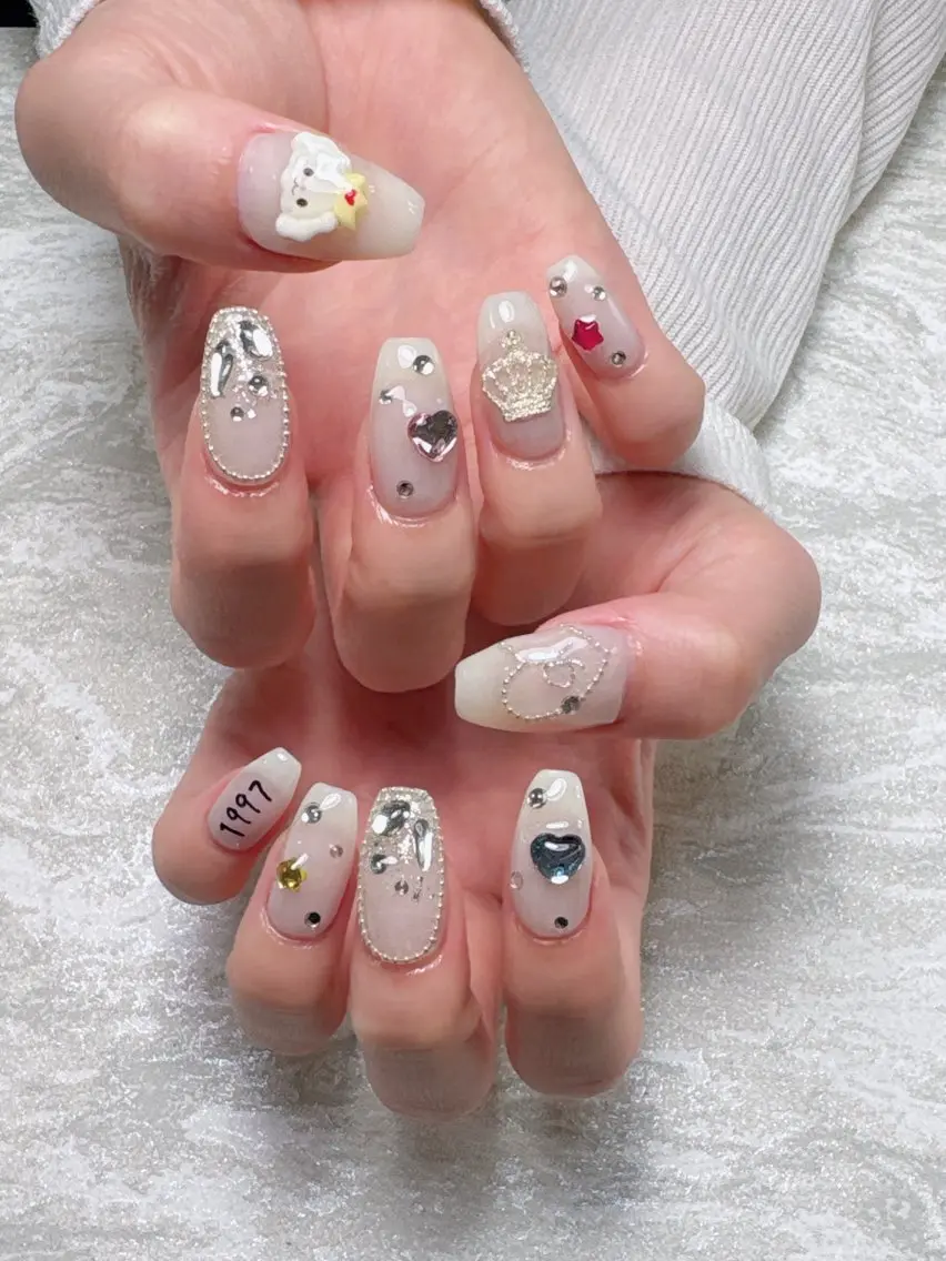 ネイル 💅ネイルハウス🏡 🎀TOMO🎀のネイルデザイン