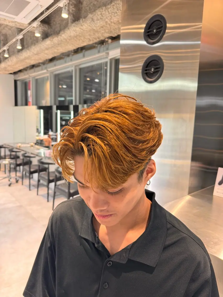 パーマ ヘアアレンジ メンズ メンズブリーチ フェザーパーマ メンズパーマ 縮毛矯正 カット パーマ トリートメント 🫍林 鐘守 /銀座 メンズパーマのヘアスタイル
