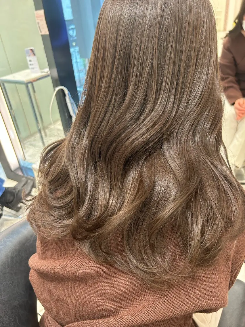 セミロング カラー ヘアカラー 韓国っぽ水光肌カラー マンツーマン🫧なおのヘアスタイル