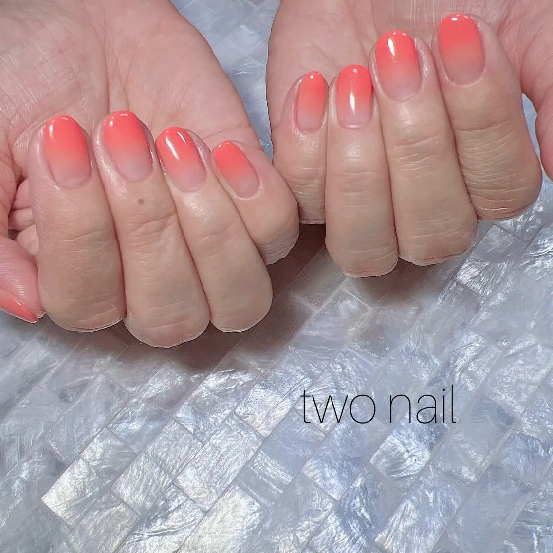ネイル ネイルチップ ホワイト ハンドネイル two nailのネイルデザイン