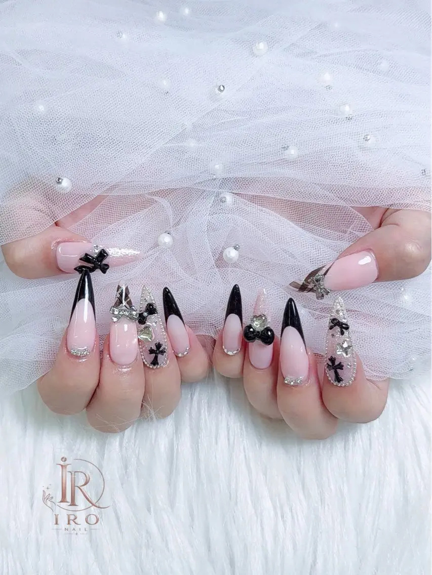 ネイル ハンドネイル iro nailのネイルデザイン