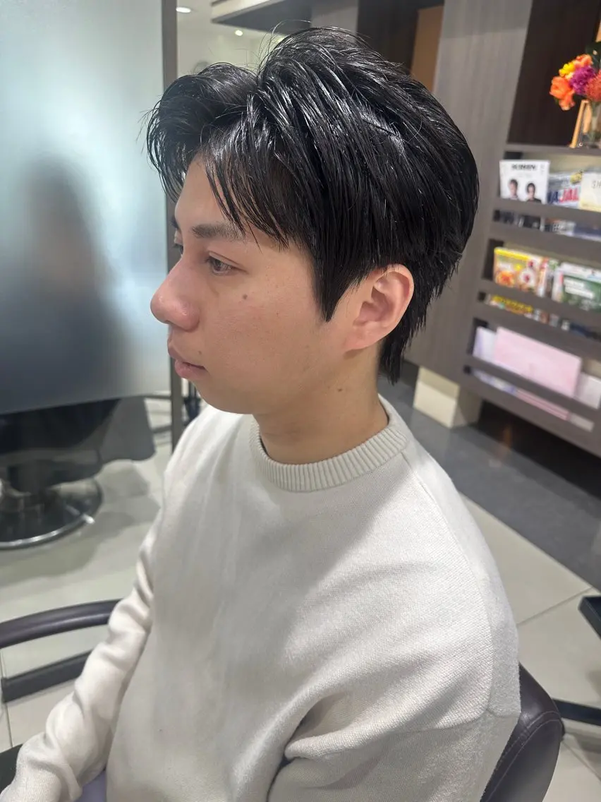 メンズ カット 明日空きあり‼️ 艶々カラー🩷のヘアスタイル