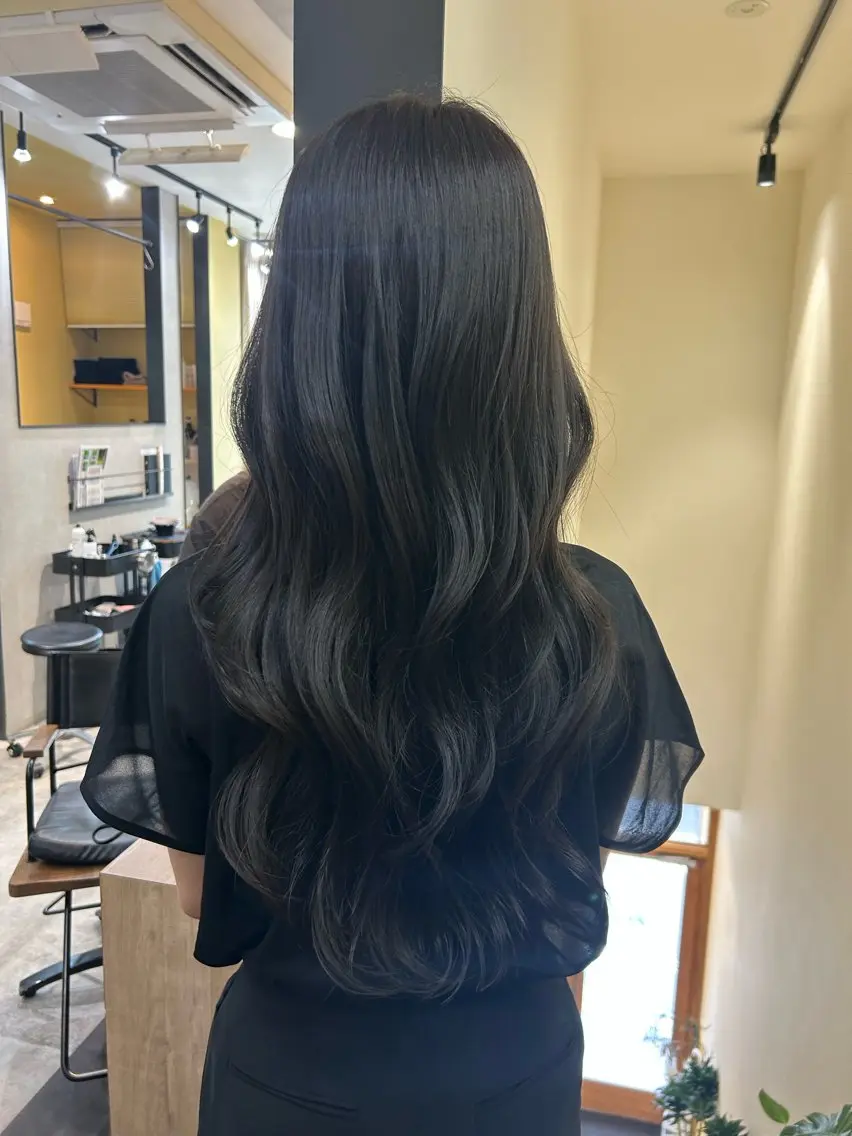 ロング カラー 透明感カラー グレージュ カット ヘアカラー トリートメント hubhair レイヤー/透明感のヘアスタイル