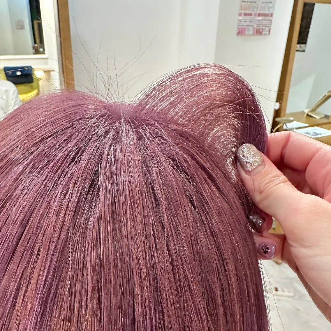 ショート カラー ヘアカラー トリートメント Rio🎀ブリーチ なし透明感♡顔周り♡のヘアスタイル