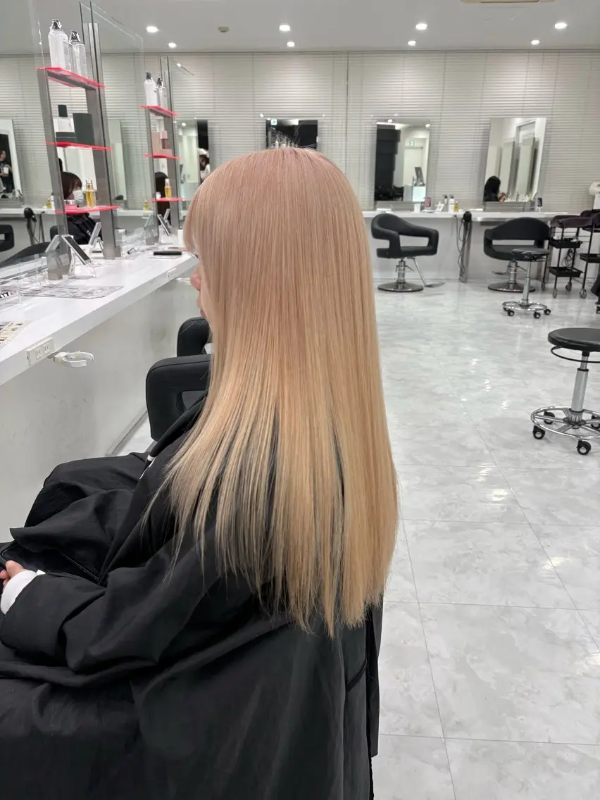 ロング カラー ヘアカラー トリートメント ヘッドスパ ヘアセット 💛ハイトーン 色落ち可愛い💛のヘアスタイル