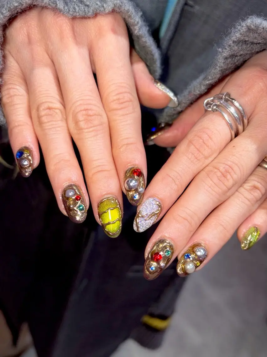ネイル ハンドネイル PINS16✴︎ 原宿ネイリストumiのネイルデザイン