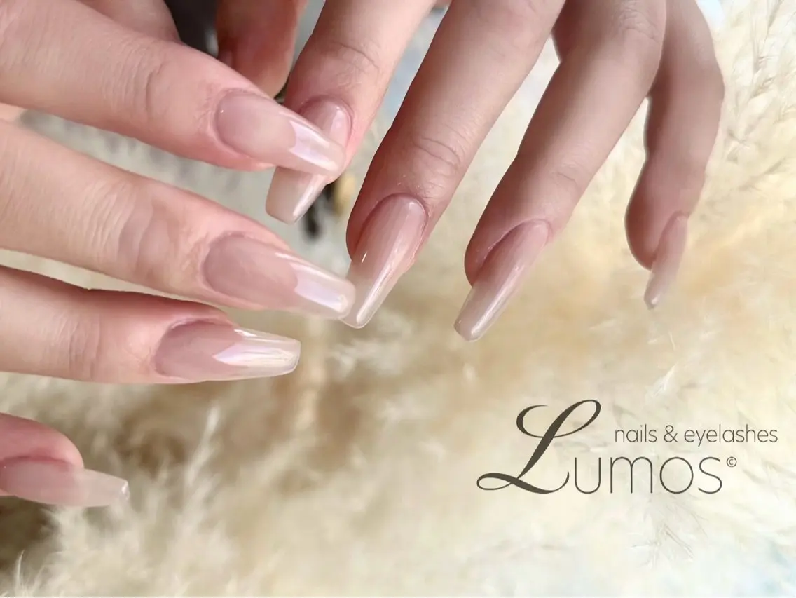 ネイル スカルプネイル Lumos Rikaのネイルデザイン