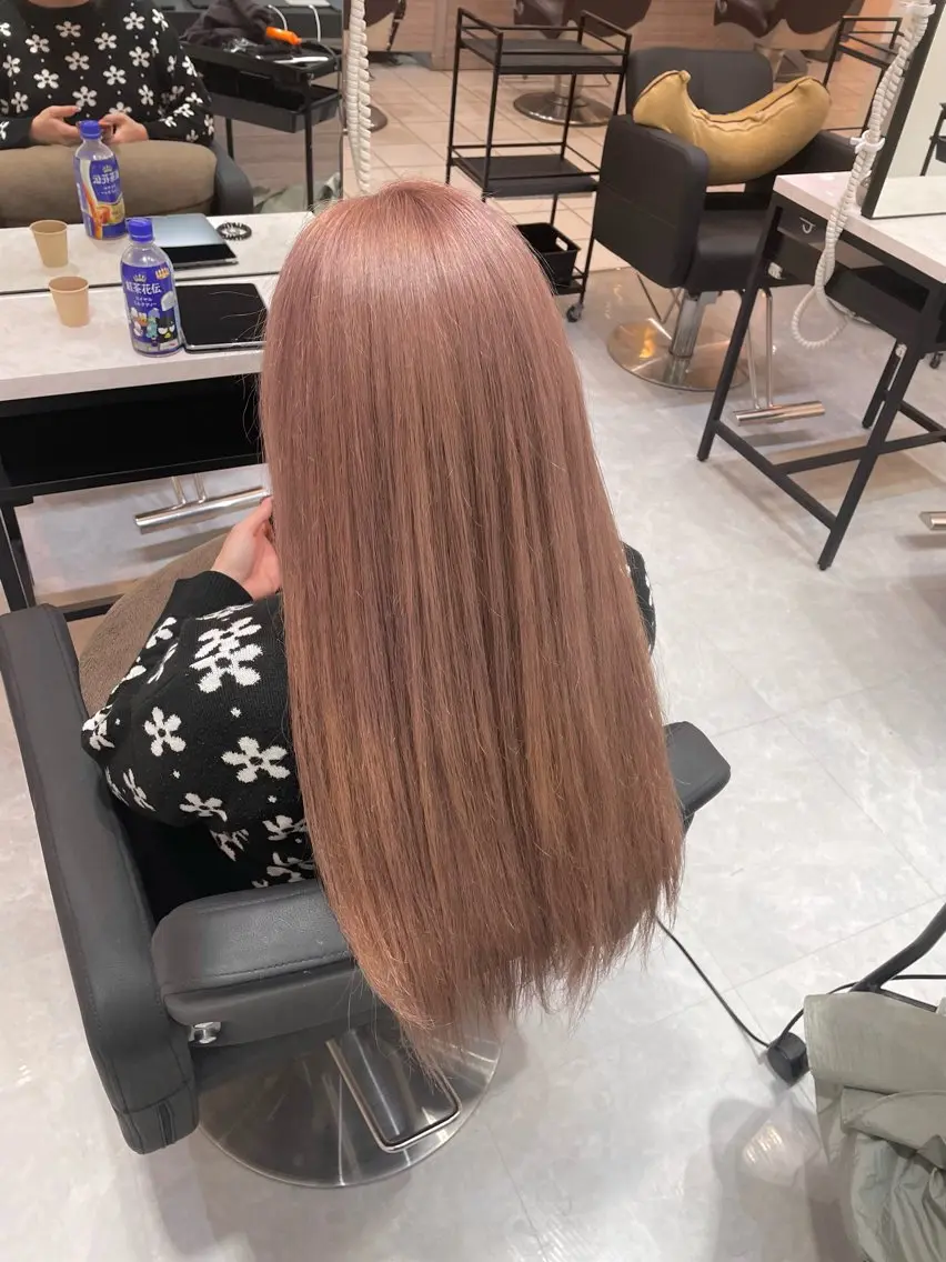 【平日限定】ブリーチ込みダブルカラー(ベージュ、ピンク、グレージュ)の写真