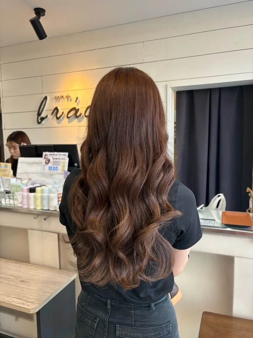 カラー 🌟艶カラー🌟 石中葵のヘアスタイル