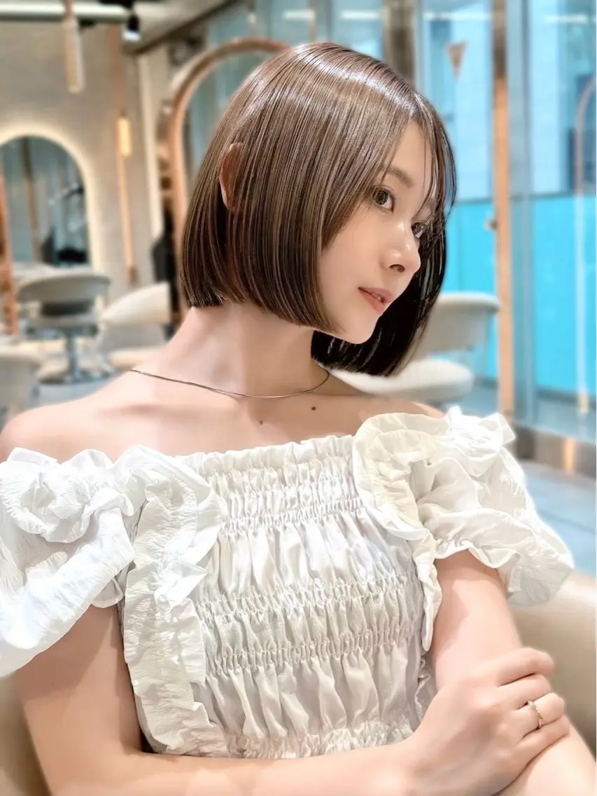 ミディアム カット 縮毛矯正 トリートメント 🍎大人可愛い小顔 ボブ🍏shioのヘアスタイル