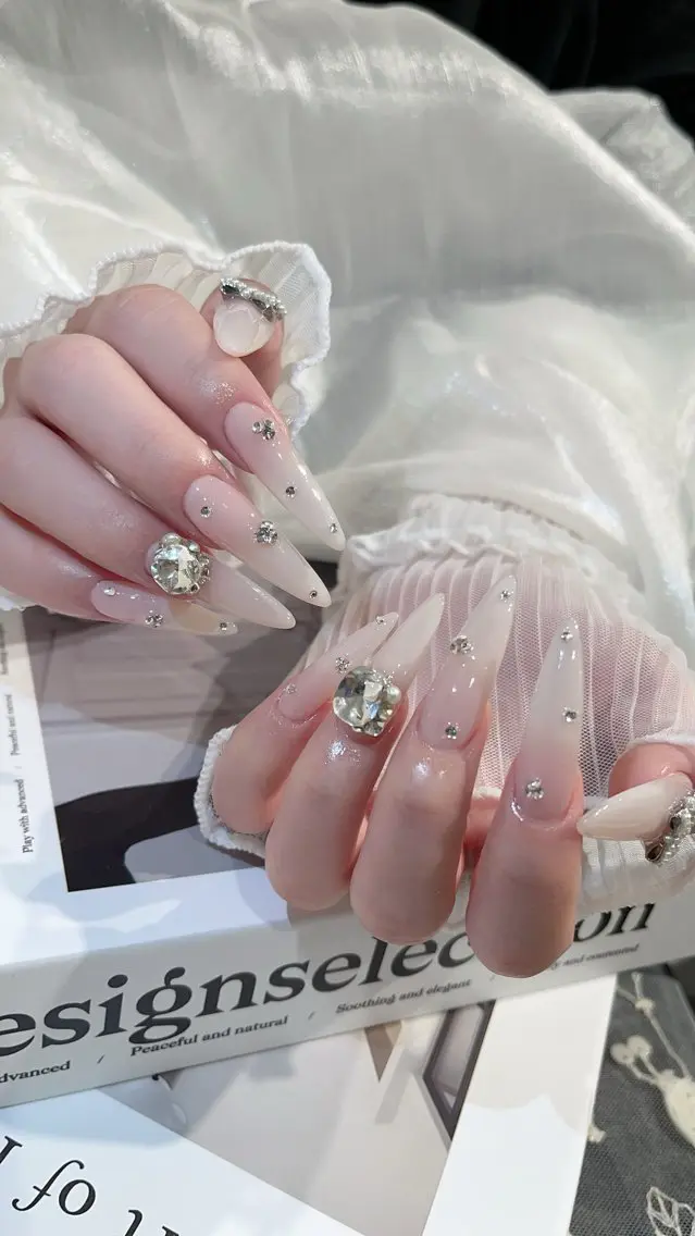 ネイル ハンドネイル 博多 SHE Nailのネイルデザイン