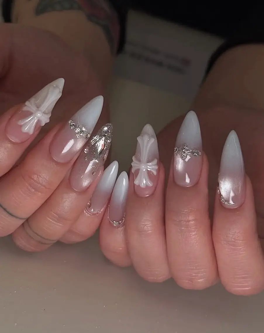 ネイル 長さ出し フレンチネイル 韓国ネイル ロングネイル シンプルネイル ハンドネイル ハンドケア Mina Aurea Nailのネイルデザイン