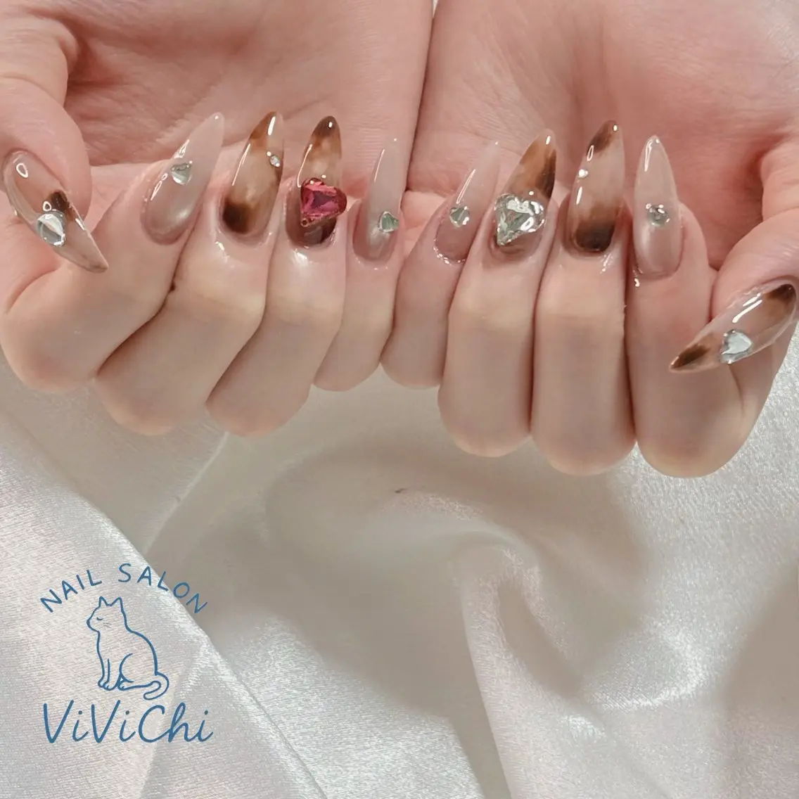 ネイル ハンドネイル ViViChi 梨帆のネイルデザイン
