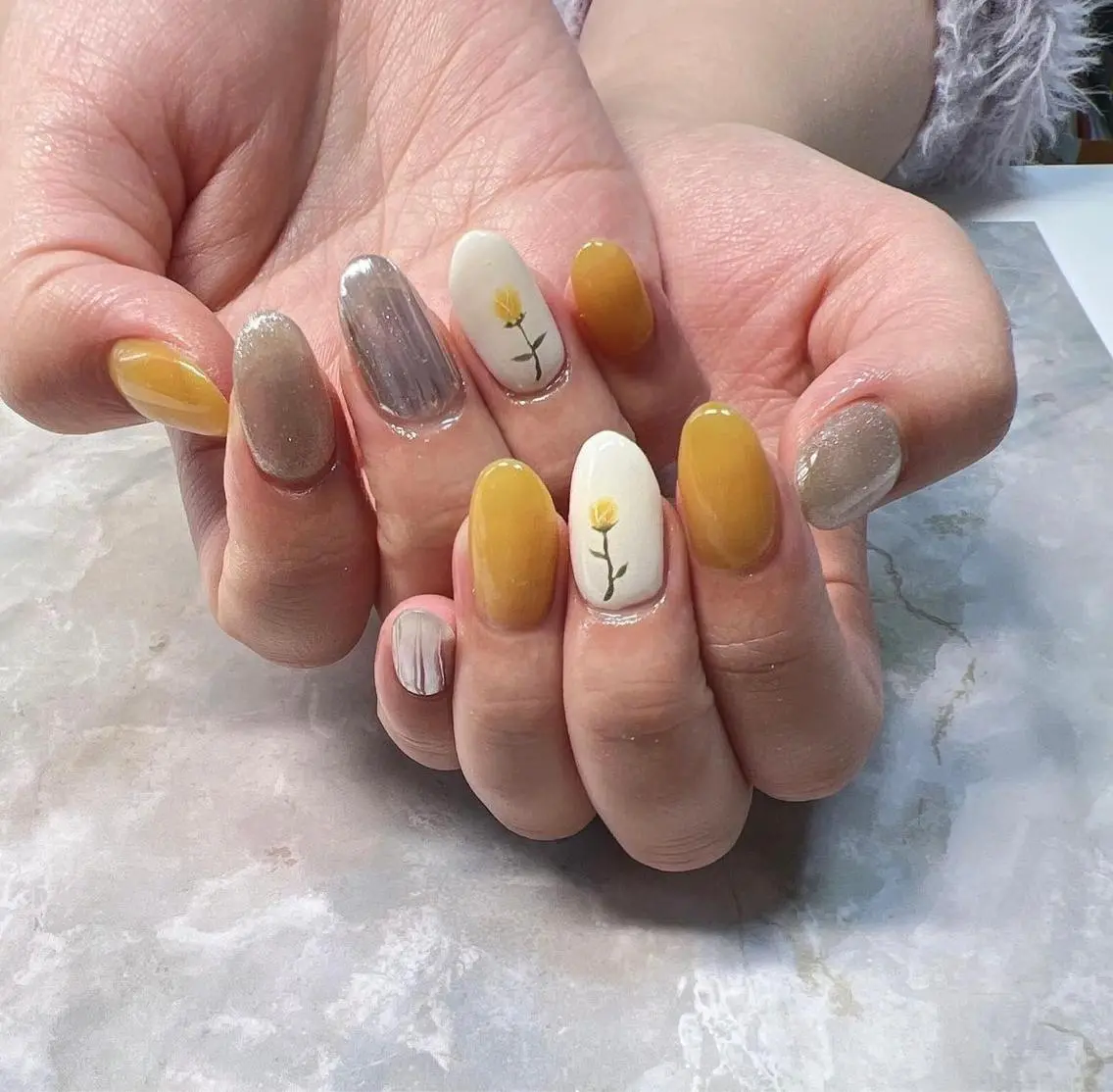 ネイル ジェルネイル ミラーネイル パラジェル coco nailのネイルデザイン
