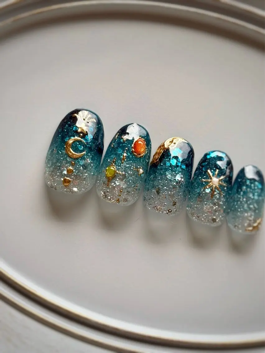 ネイル キラキラネイル ラメ(グリッター) ハンドネイル FIORITURA Maikoのネイルデザイン