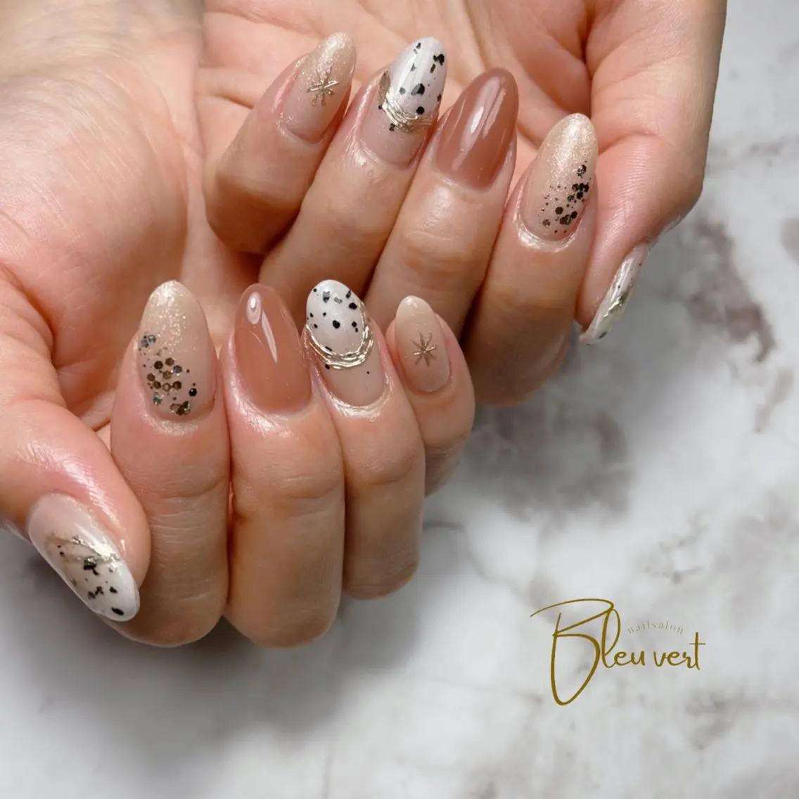 ネイル アニマル柄 ニュアンスネイル Nailsalon Bleu vertのネイルデザイン