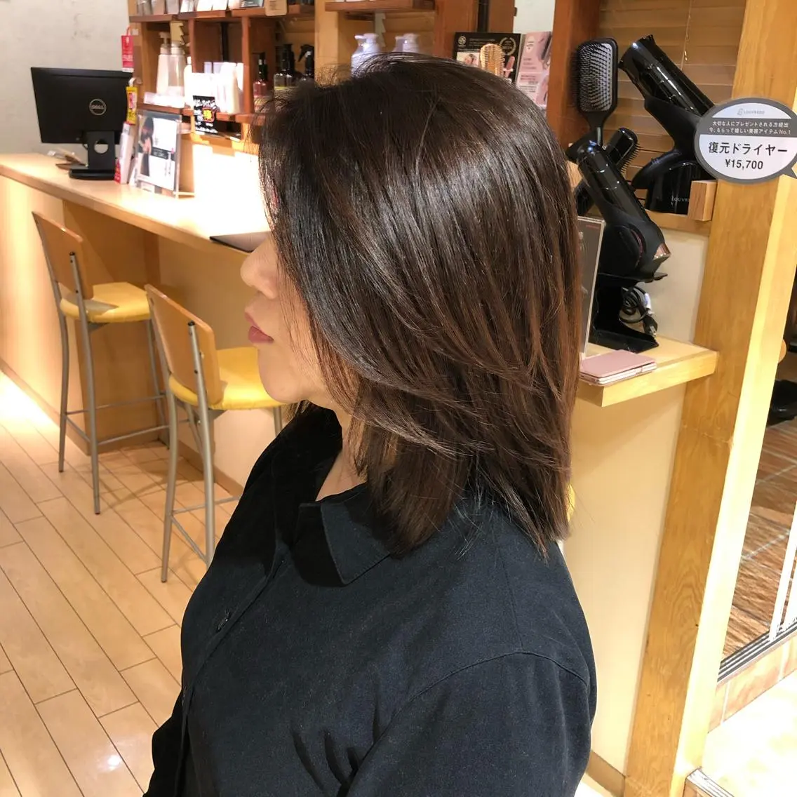 ミディアム 松﨑 亜々人のヘアスタイル