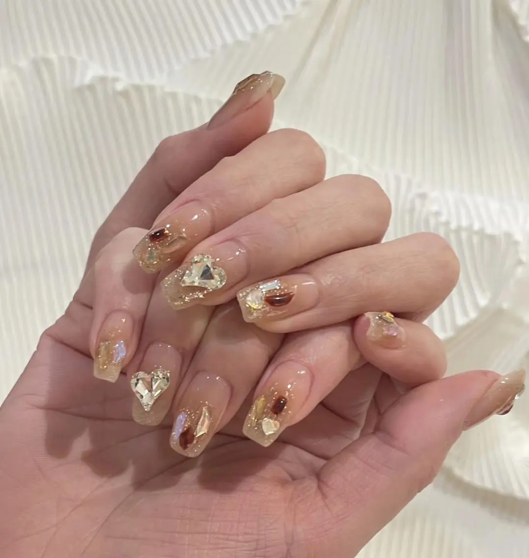 ネイル ハンドネイル Pure&Rich Nailのネイルデザイン