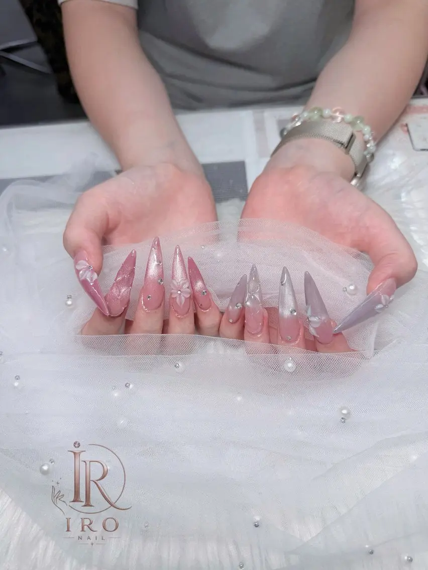 ネイル ハンドネイル iro nailのネイルデザイン