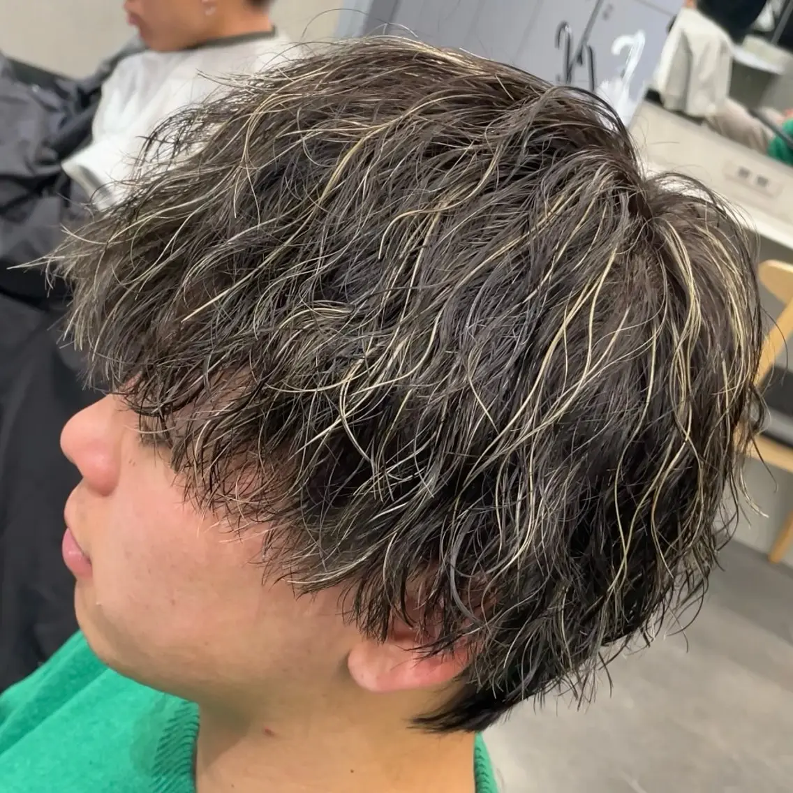 ミディアム カラー ヘアアレンジ メンズ fifth 石川 凪のヘアスタイル