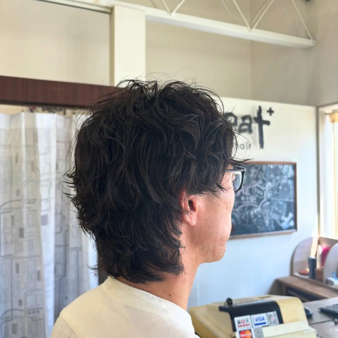 ミディアム ミディアムパーマ 外国人風カラー カット パーマ beat 磯谷のヘアスタイル