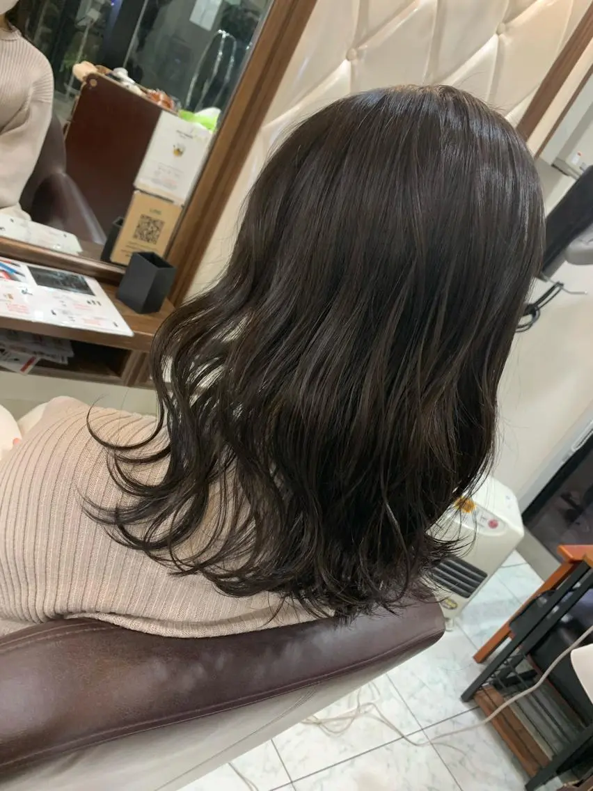 カラー＋Aujuaトリートメントの写真