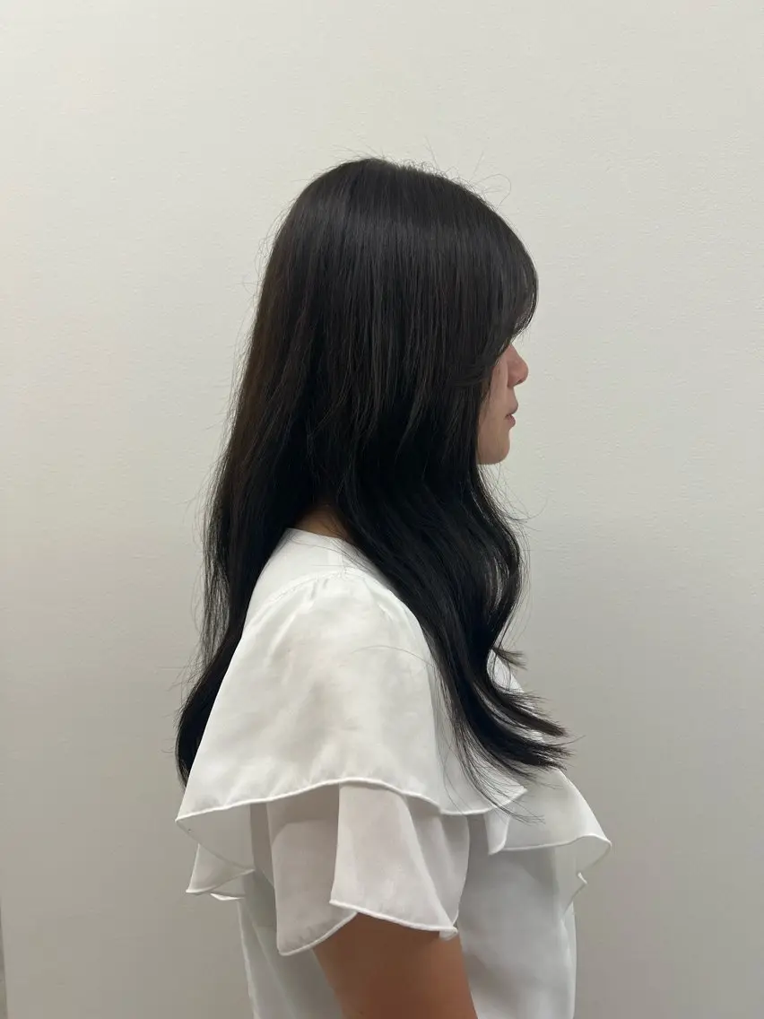 ロング ハイトーン /愛子のヘアスタイル