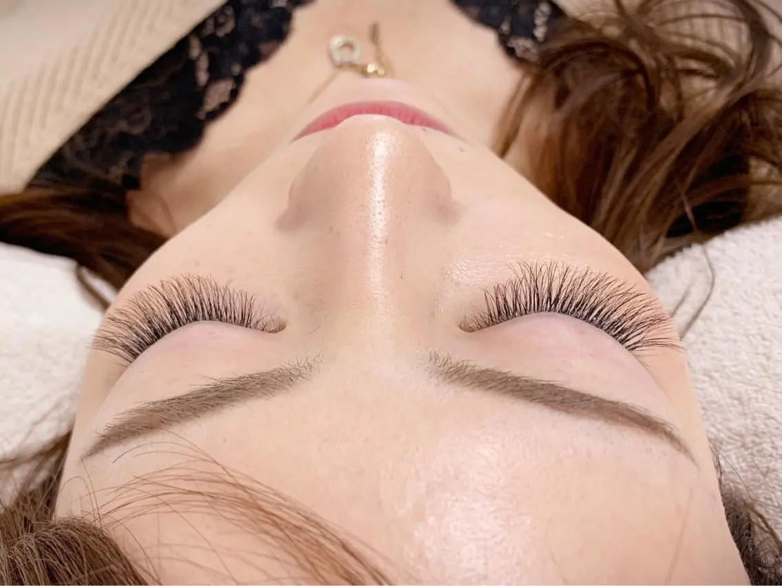 マツエク・マツパ マツエク Eyelash MAVIEのマツエク・マツパデザイン