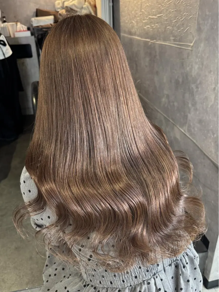 ロング カラー ヘアカラー トリートメント 🎀asumi🍓 ハイトーン🎀のヘアスタイル