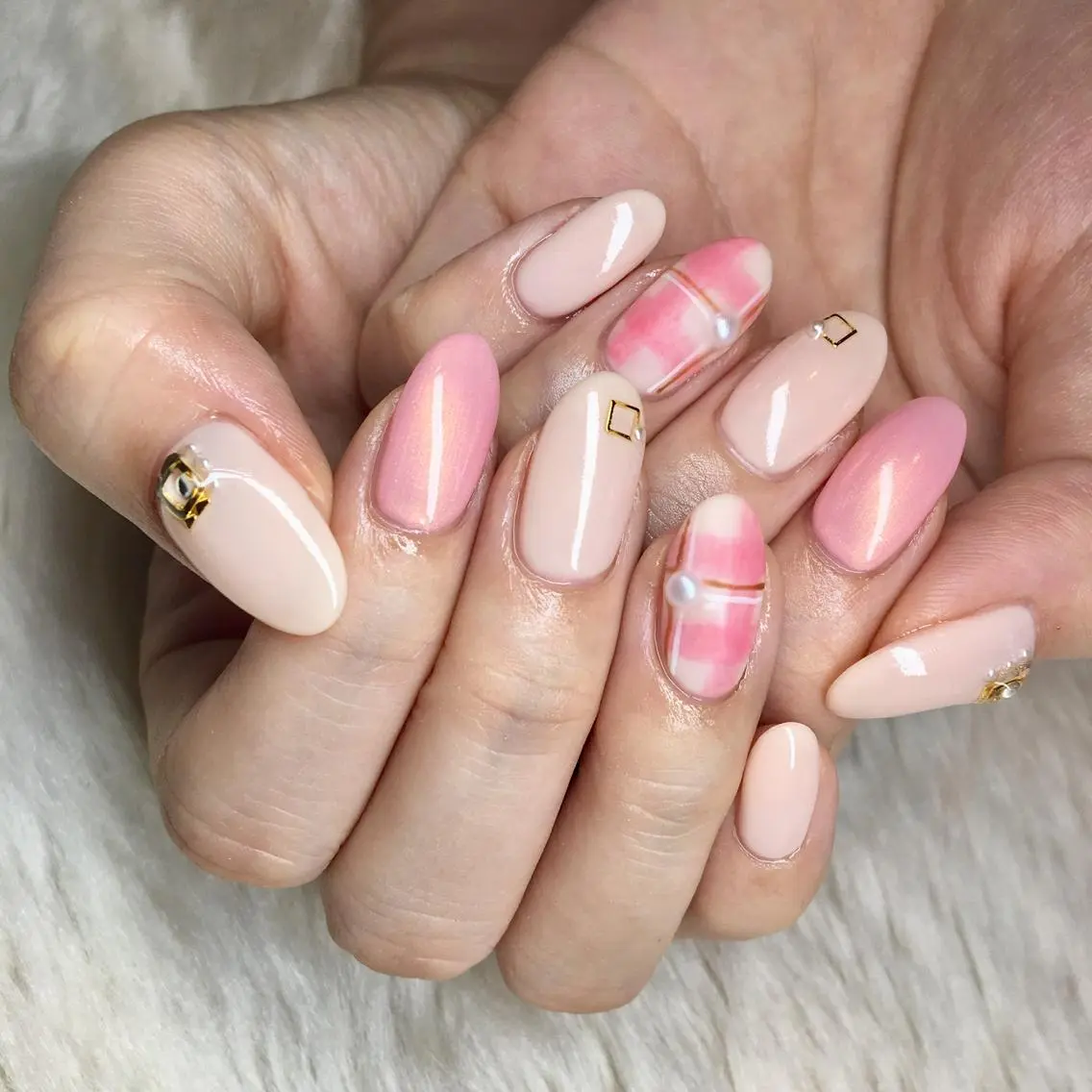 ネイル 里見 麗のネイルデザイン